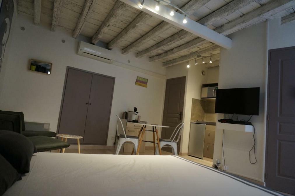 Studio Typique Et Cosy Climatise. Арль Экстерьер фото