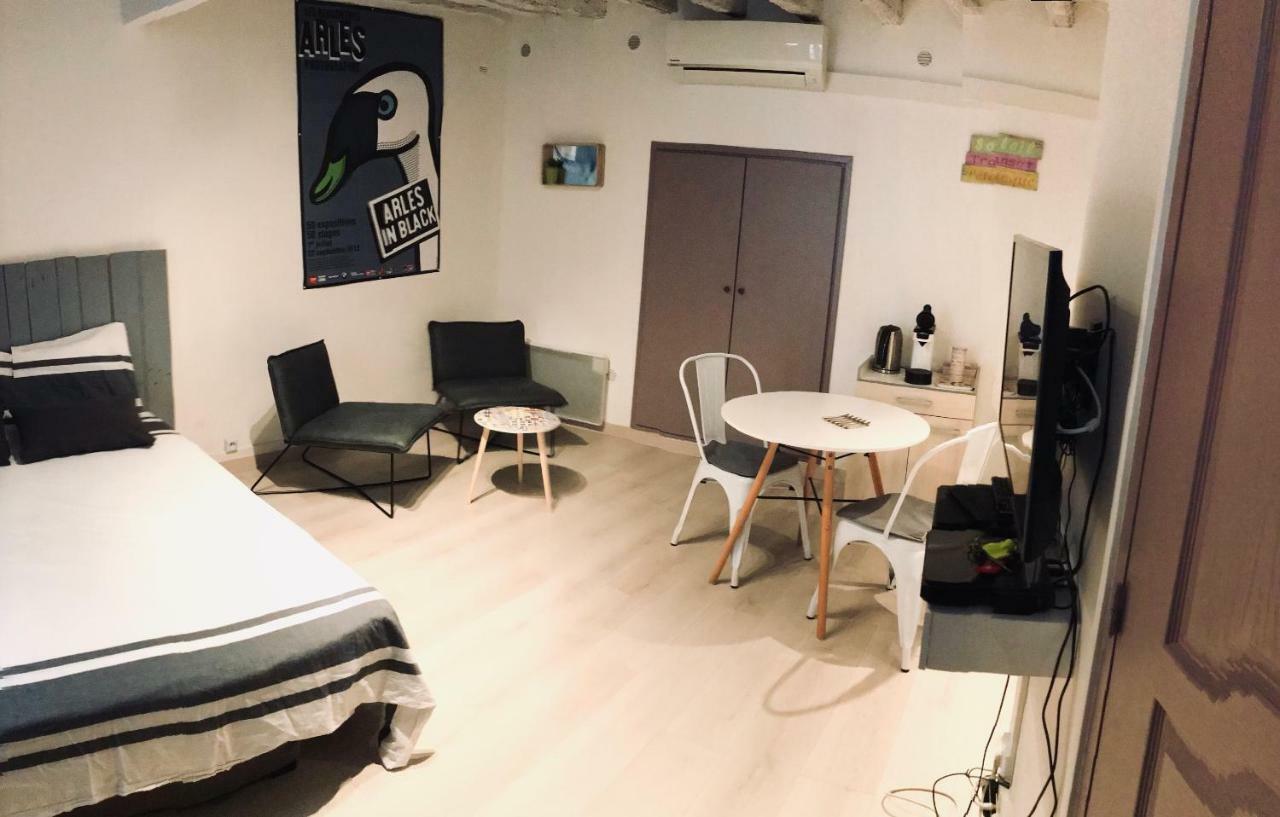 Studio Typique Et Cosy Climatise. Арль Экстерьер фото