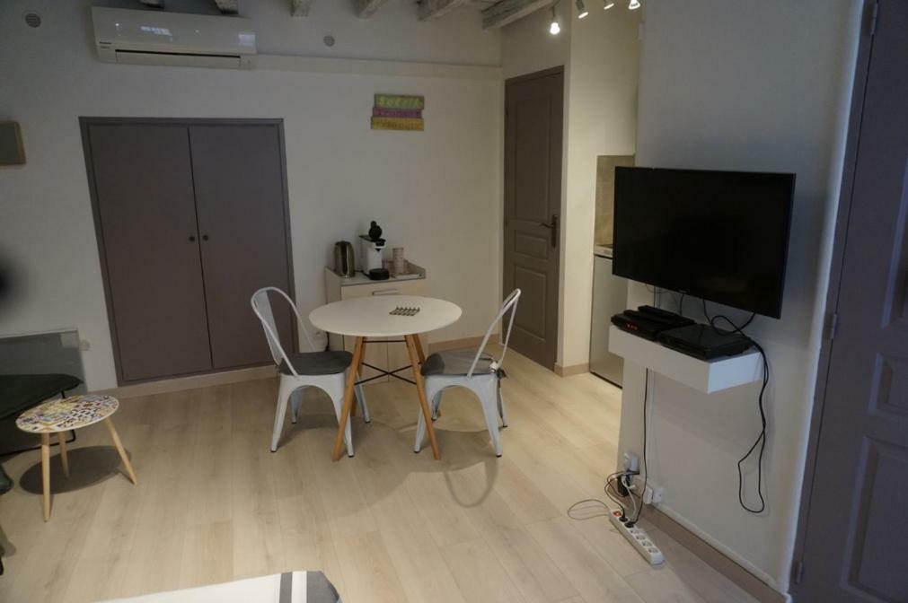 Studio Typique Et Cosy Climatise. Арль Экстерьер фото